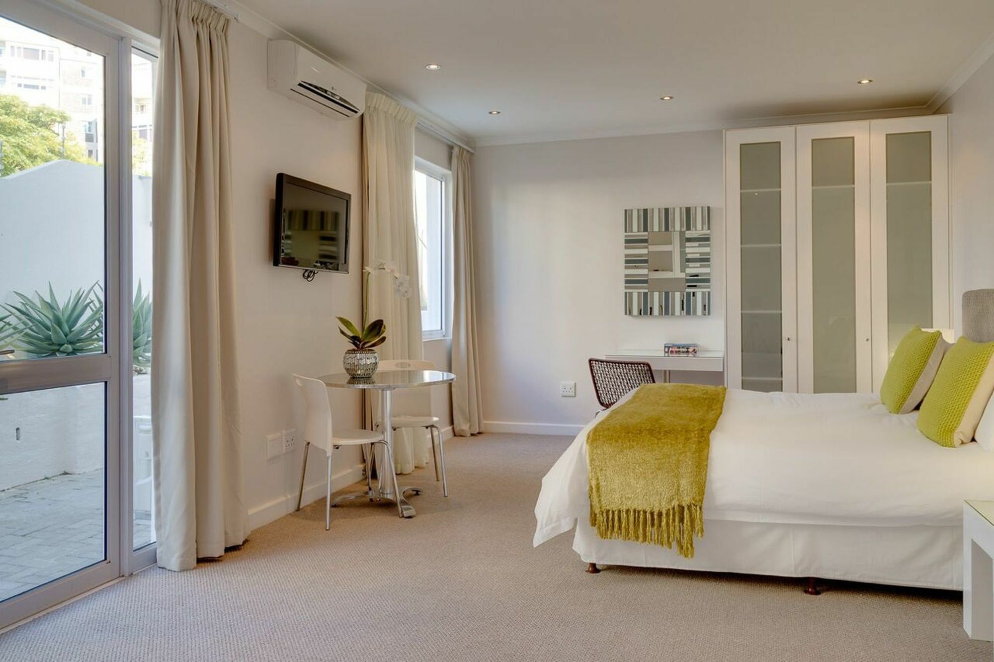 Oxford House Apartman Fokváros Kültér fotó